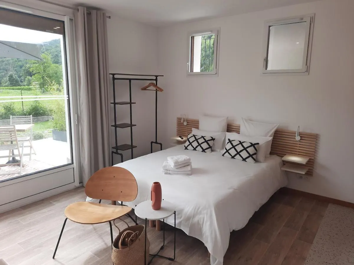 Bed and Breakfast Le Jardin De Moulis, Saint Girons, Ariege, Pyrenees, 0*, Moulis